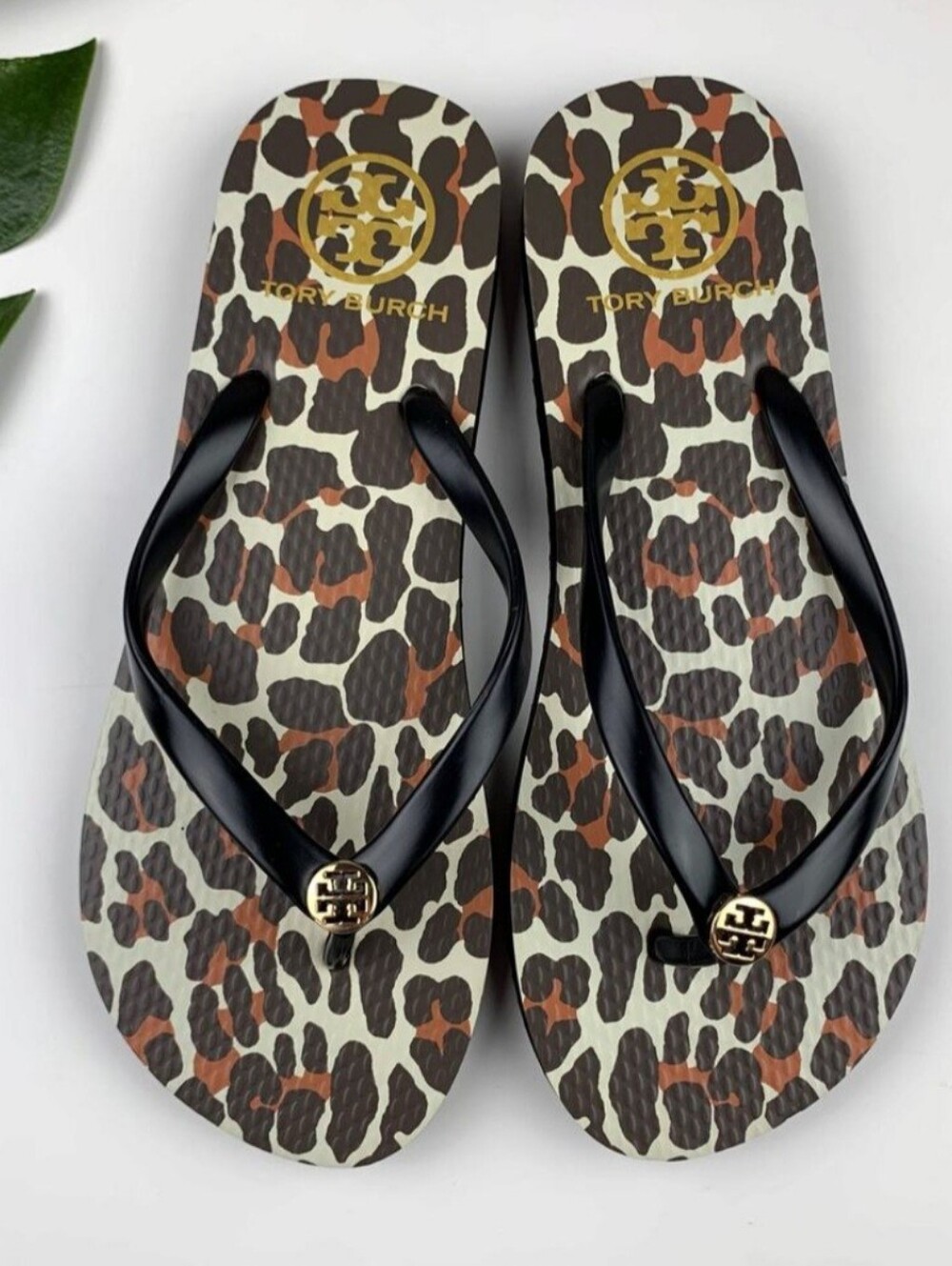 Tory Burch Flip Flops 7 M